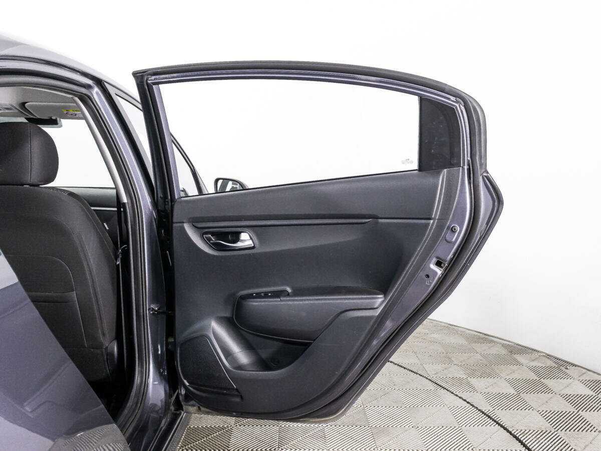 Kia Rio 2021 года с пробегом. Фото: #27