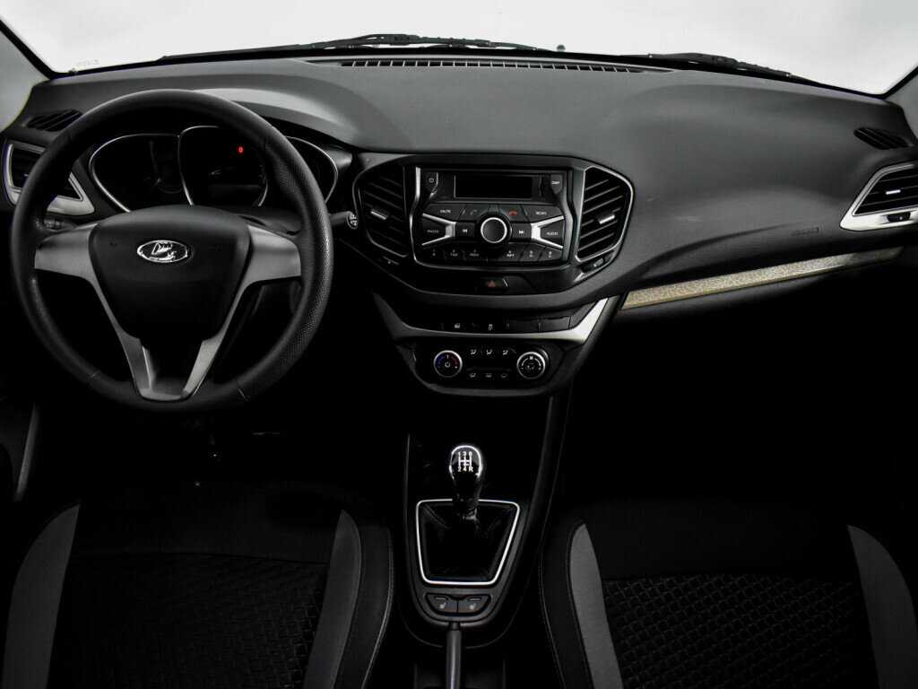 Lada (ВАЗ) Vesta 2016 года с пробегом. Фото: #13