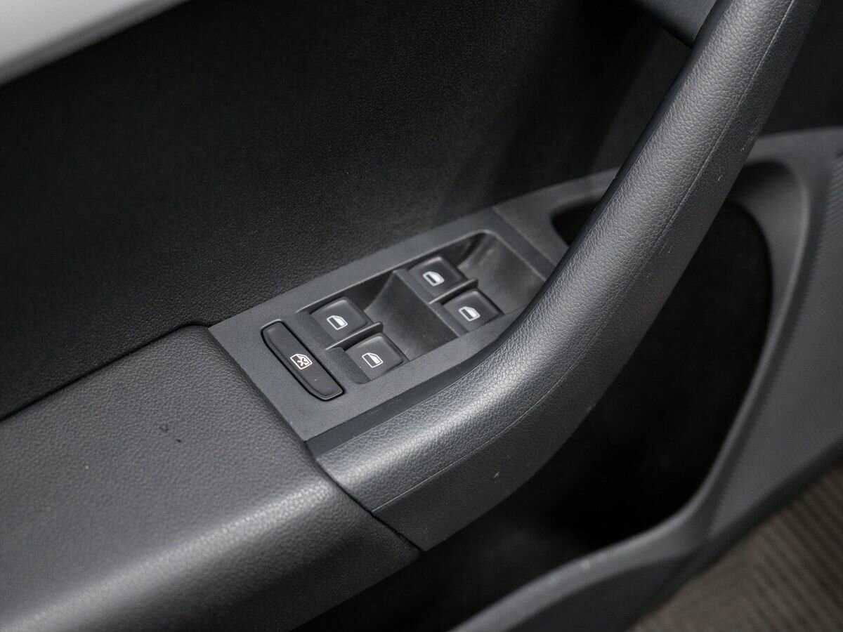 Skoda Octavia 2013 года с пробегом. Фото: #14