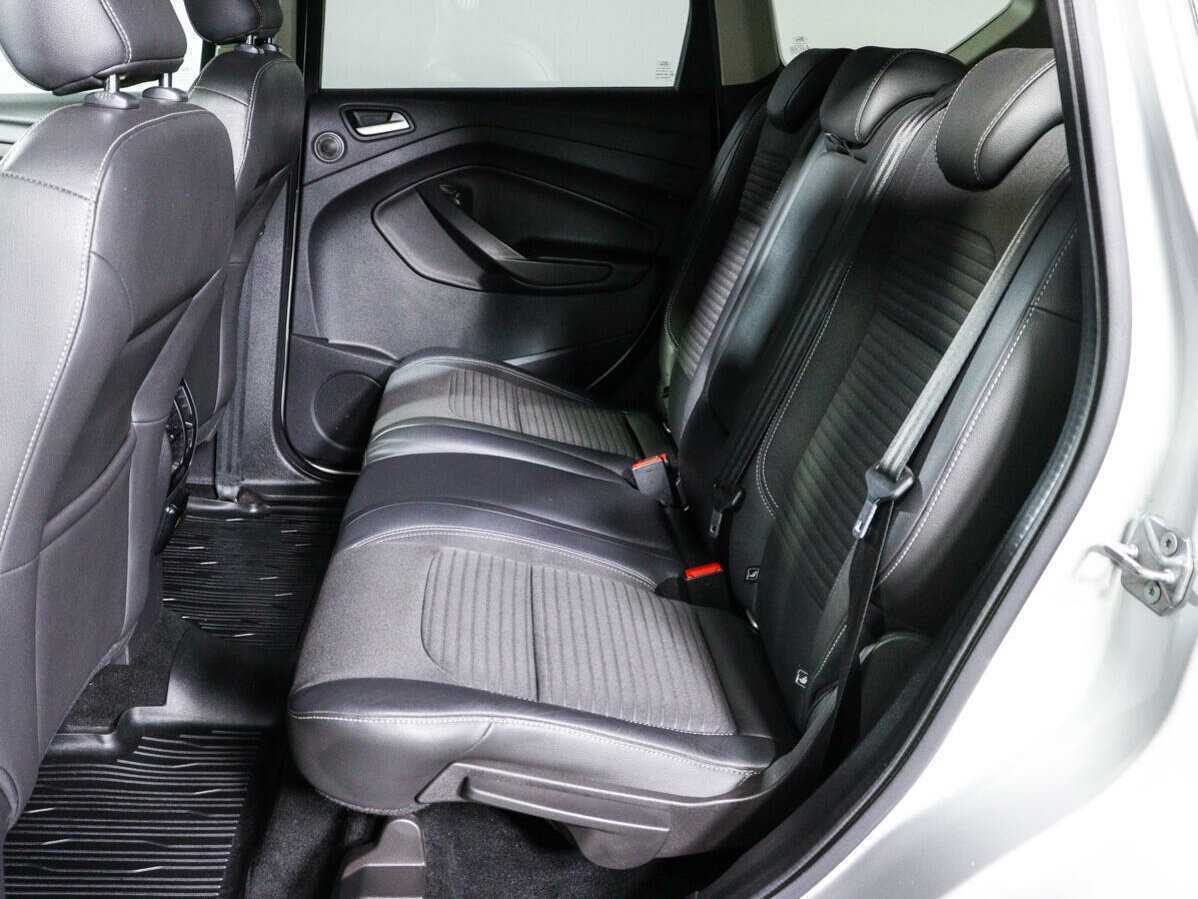 Ford Kuga 2017 года с пробегом. Фото: #9
