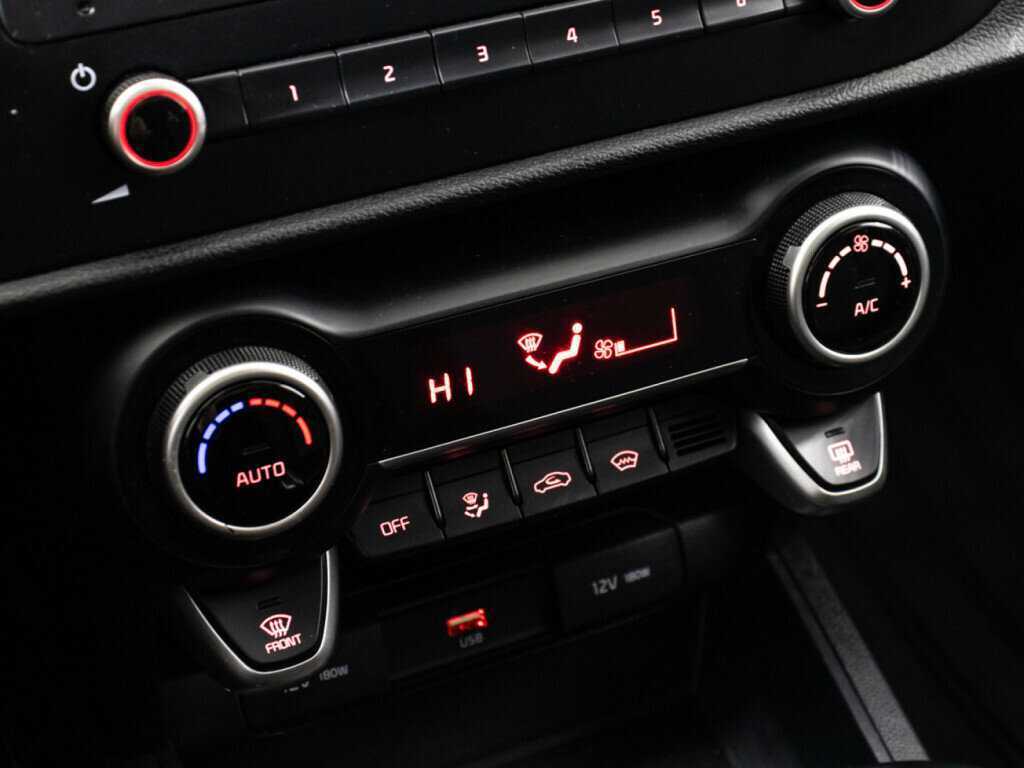 Kia Rio 2021 года с пробегом. Фото: #18