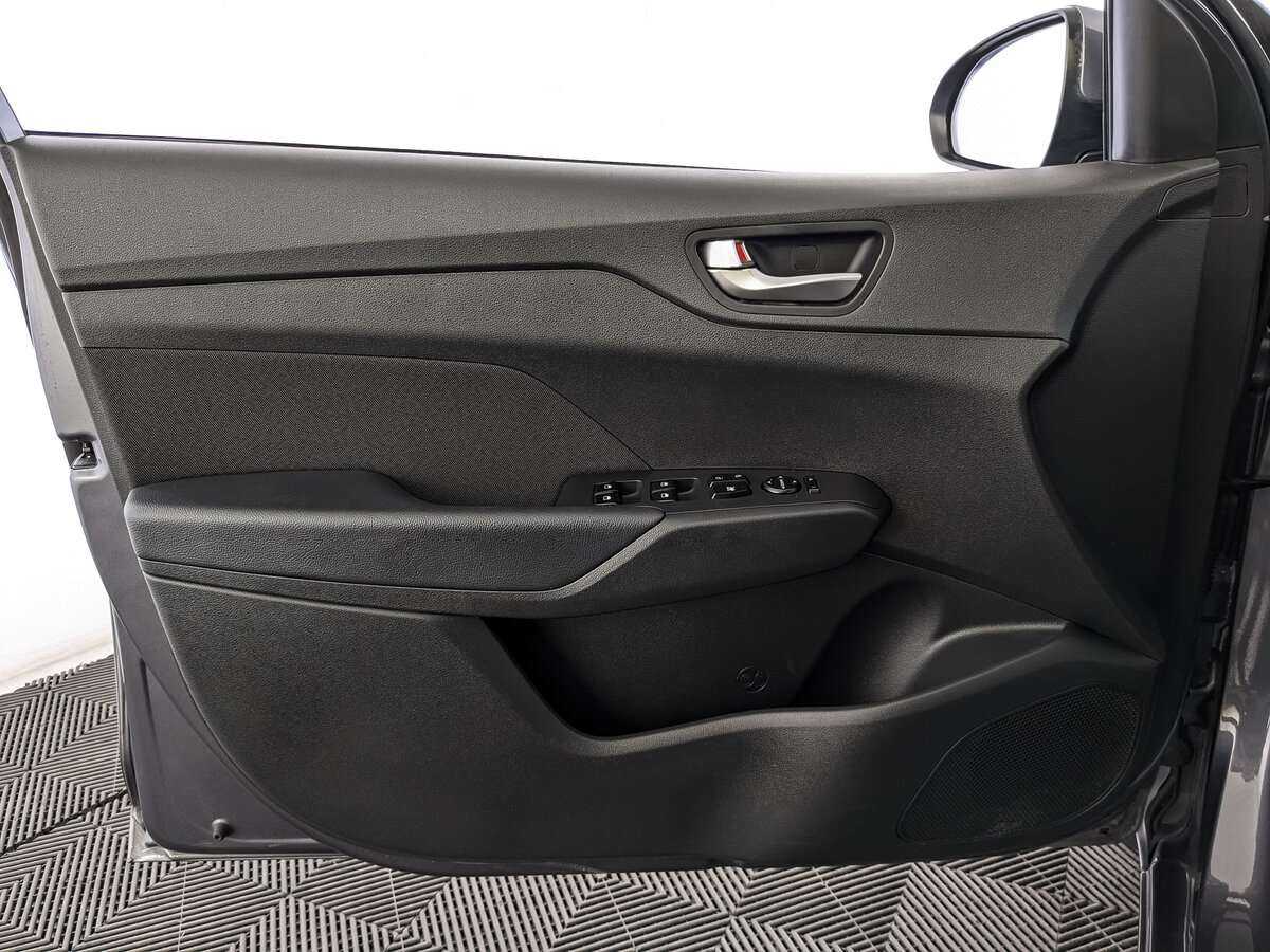 Hyundai Solaris 2021 года с пробегом. Фото: #16