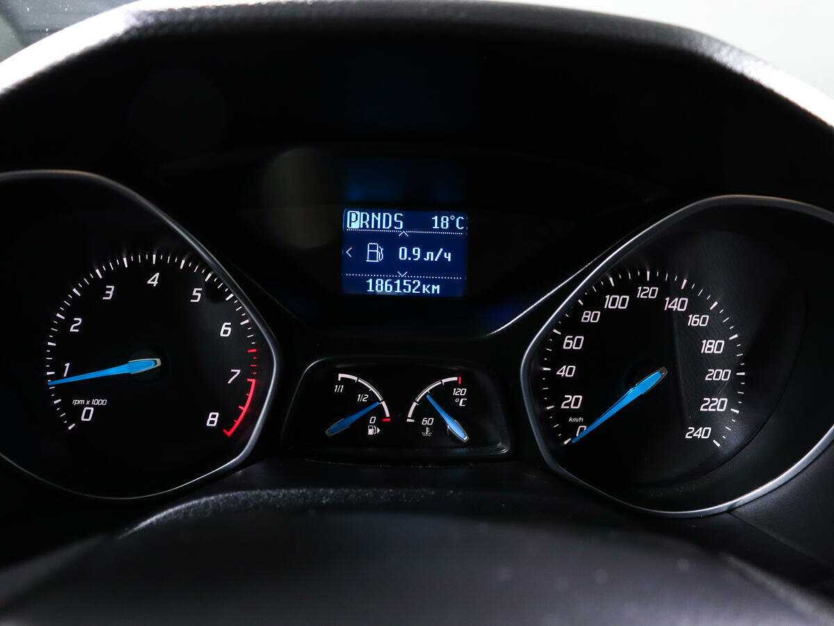 Ford Focus 2012 года с пробегом. Фото: #8