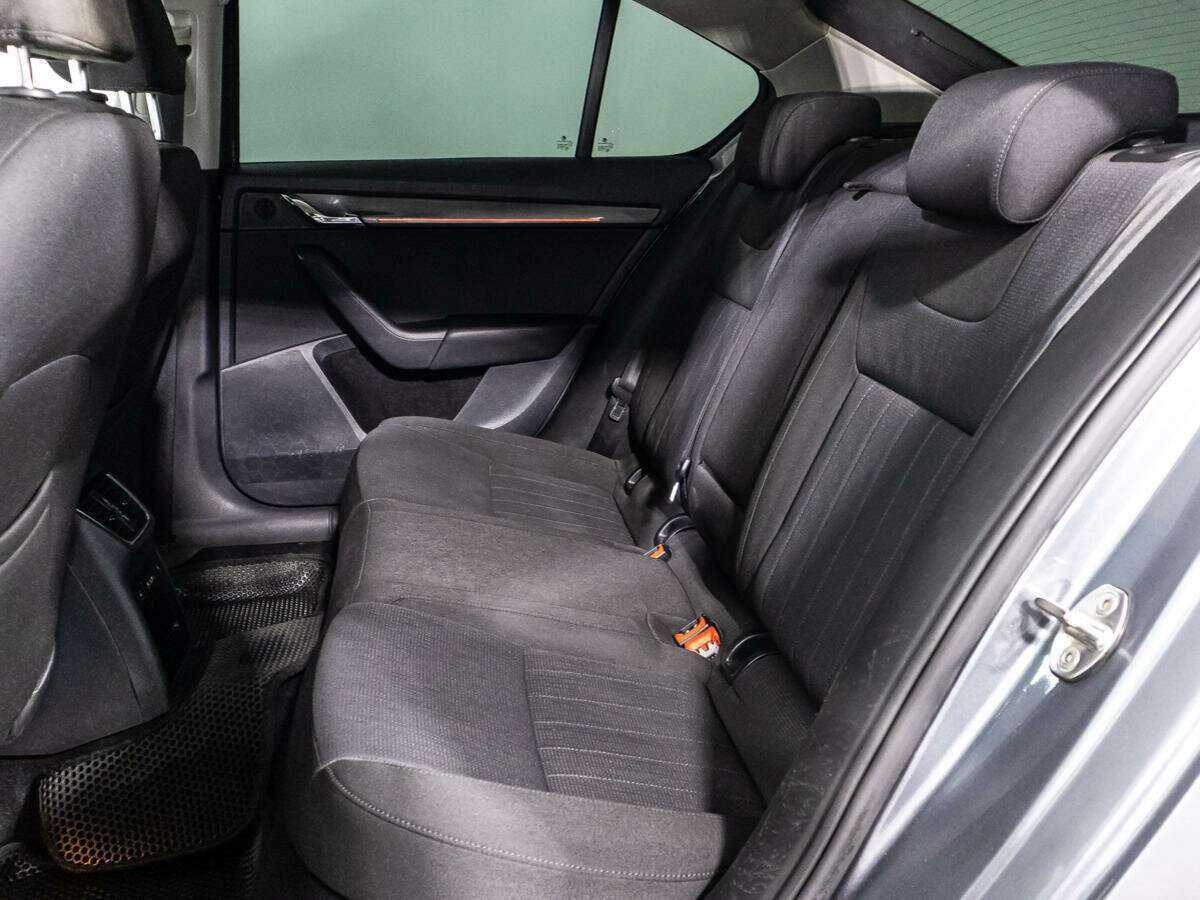 Skoda Octavia 2018 года с пробегом. Фото: #9