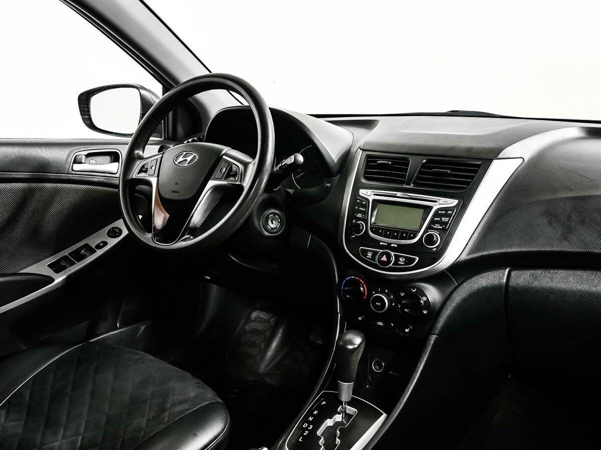Hyundai Solaris 2012 года с пробегом. Фото: #8