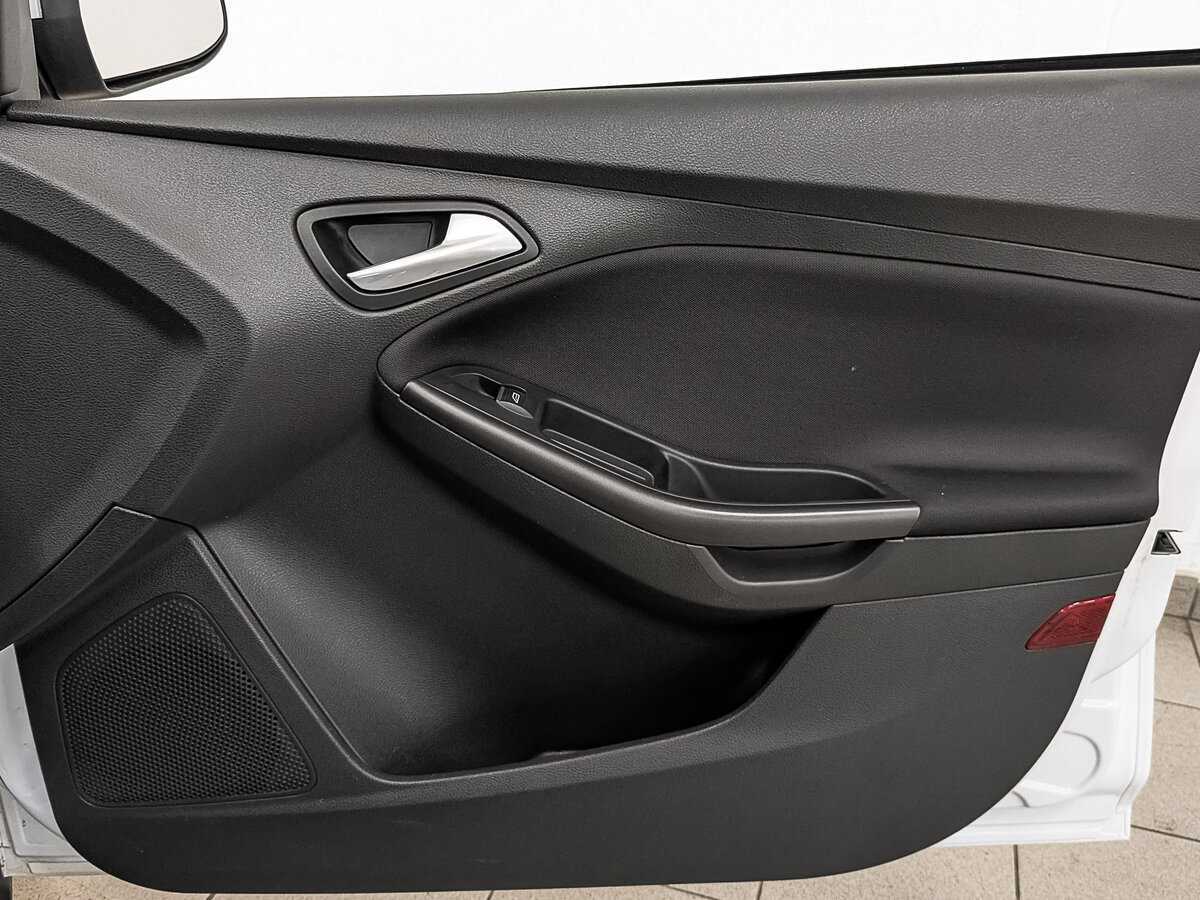 Ford Focus 2018 года с пробегом. Фото: #21