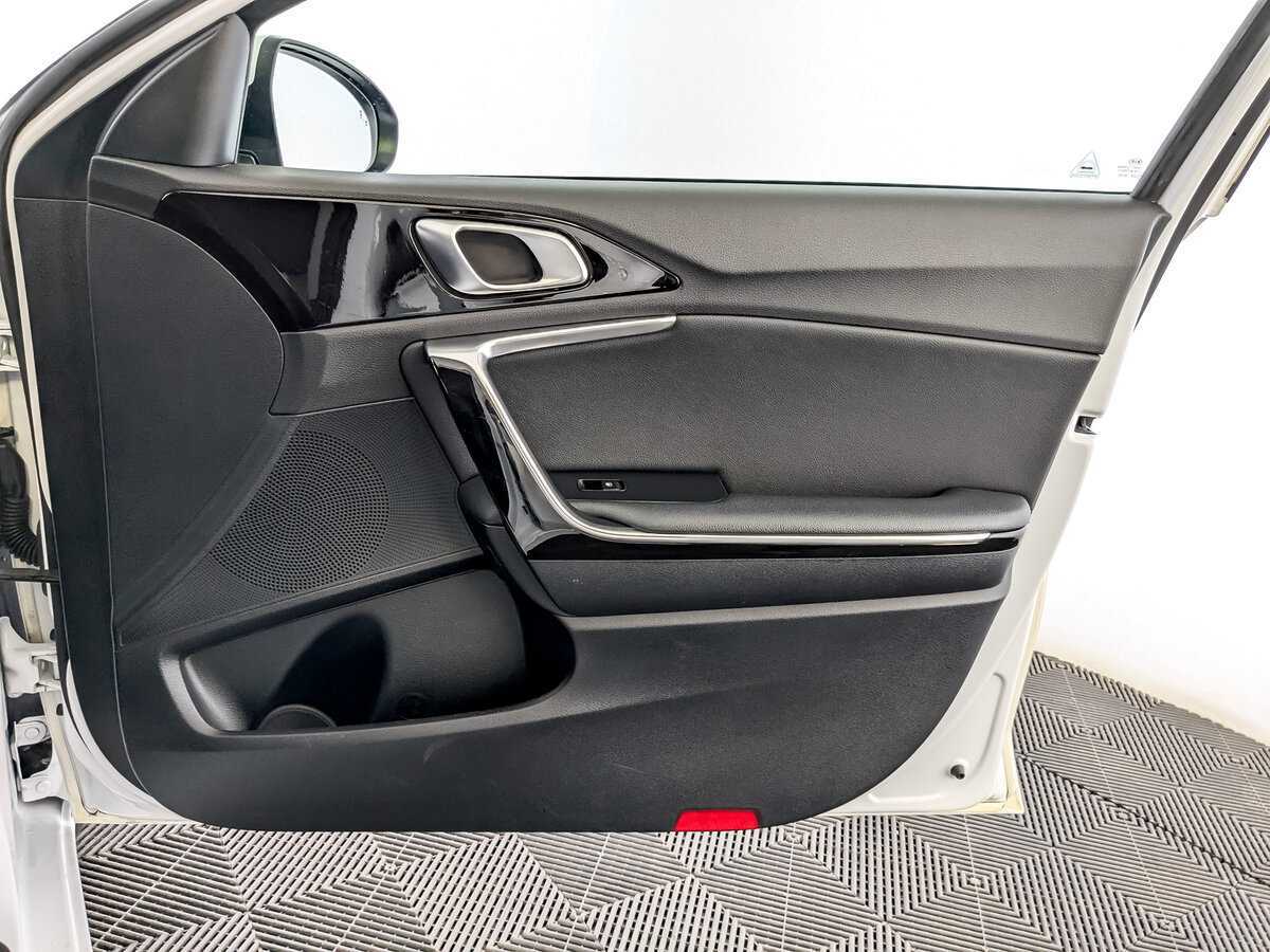 Kia Ceed 2020 года с пробегом. Фото: #23