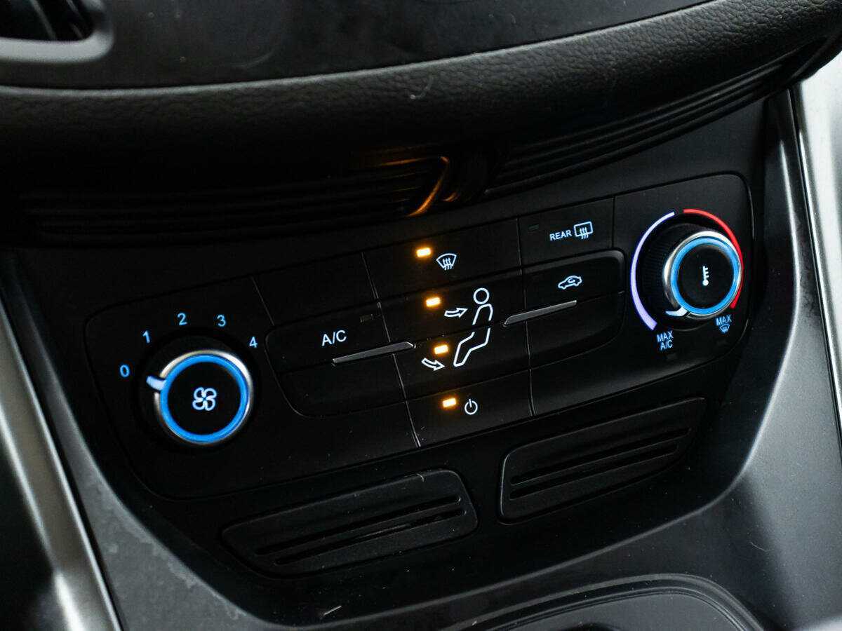 Ford Kuga 2017 года с пробегом. Фото: #14