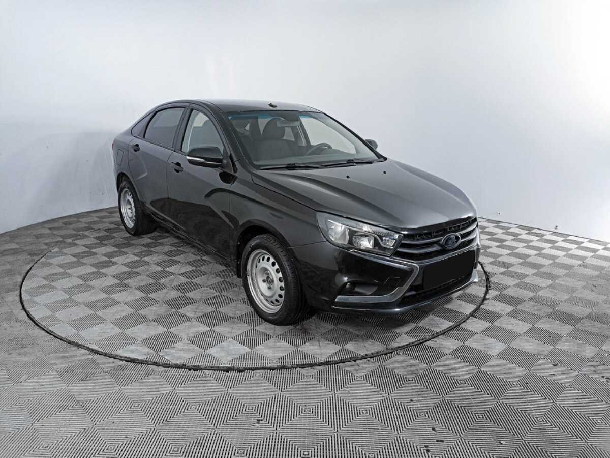 Lada (ВАЗ) Vesta 2017 года с пробегом. Фото: #2