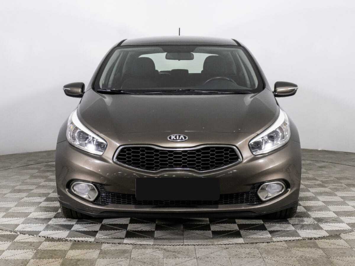 Kia Ceed 2014 года с пробегом. Фото: #1