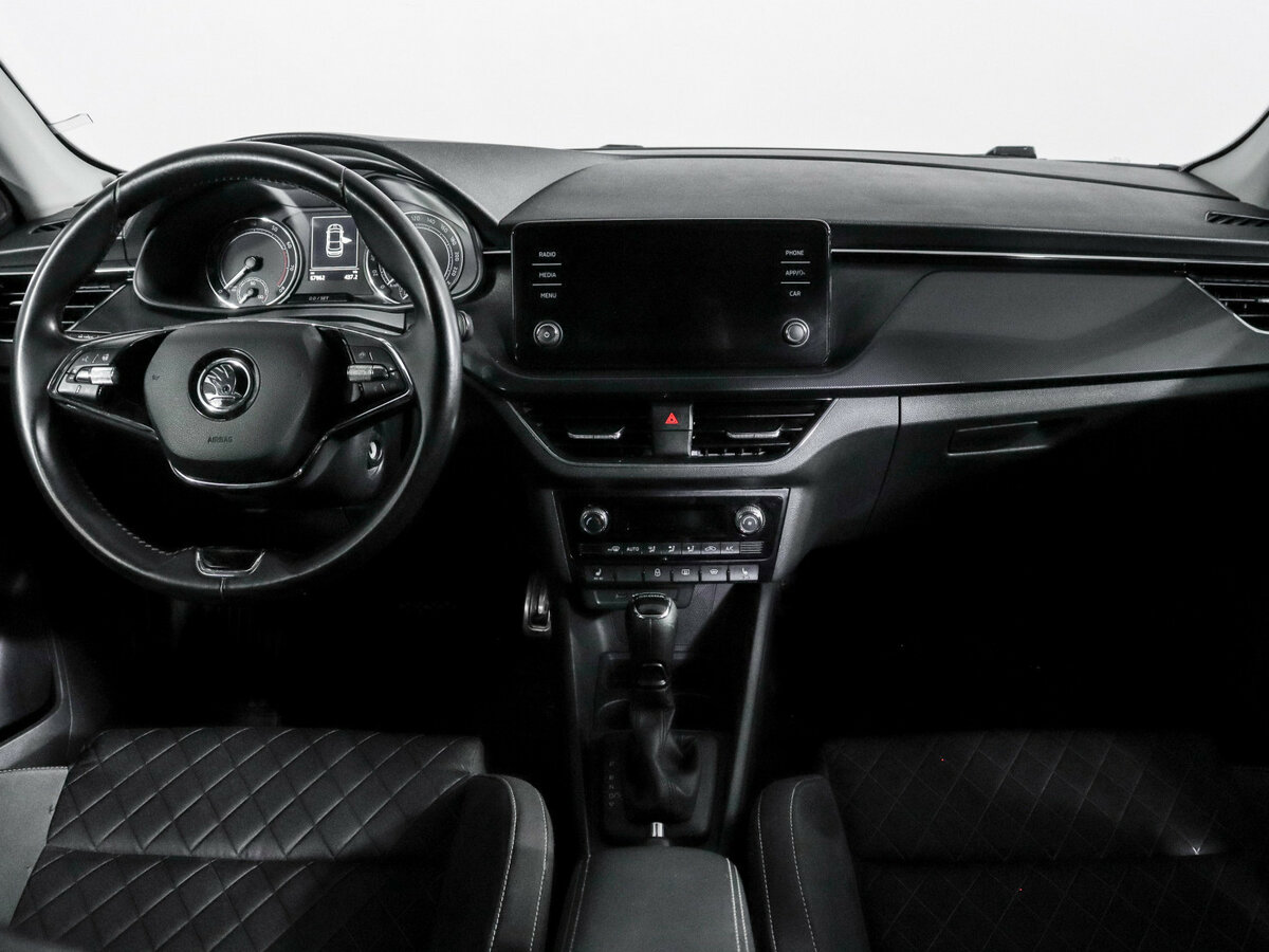 Skoda Rapid 2021 года с пробегом. Фото: #9