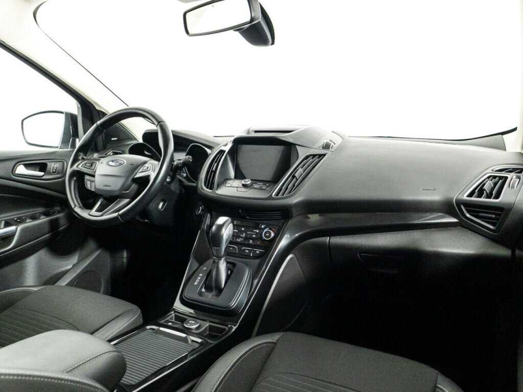 Ford Kuga 2017 года с пробегом. Фото: #8