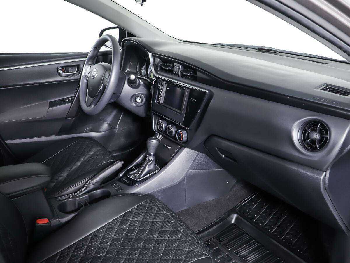 Toyota Corolla 2016 года с пробегом. Фото: #8