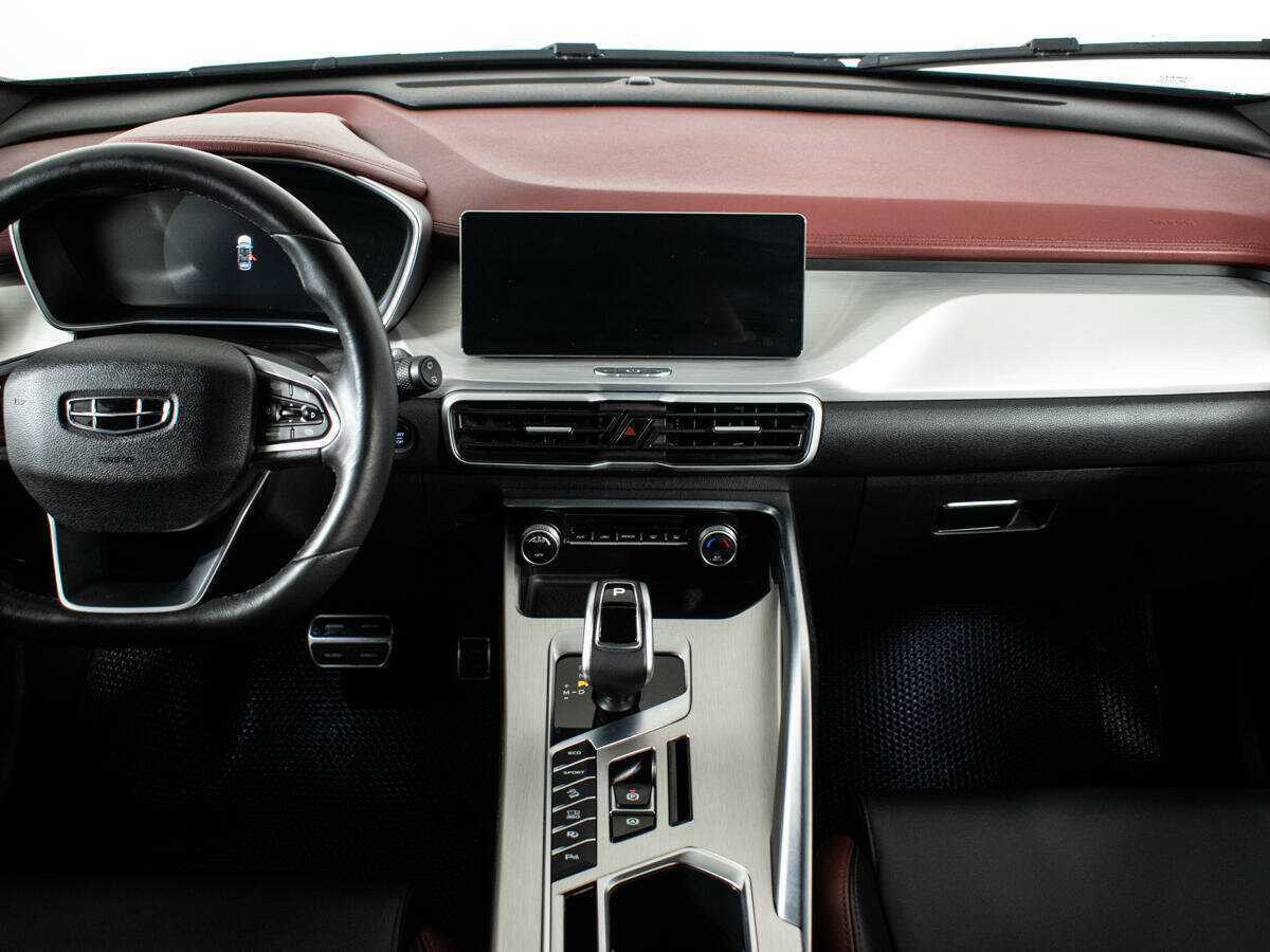 Geely Coolray 2021 года с пробегом. Фото: #9