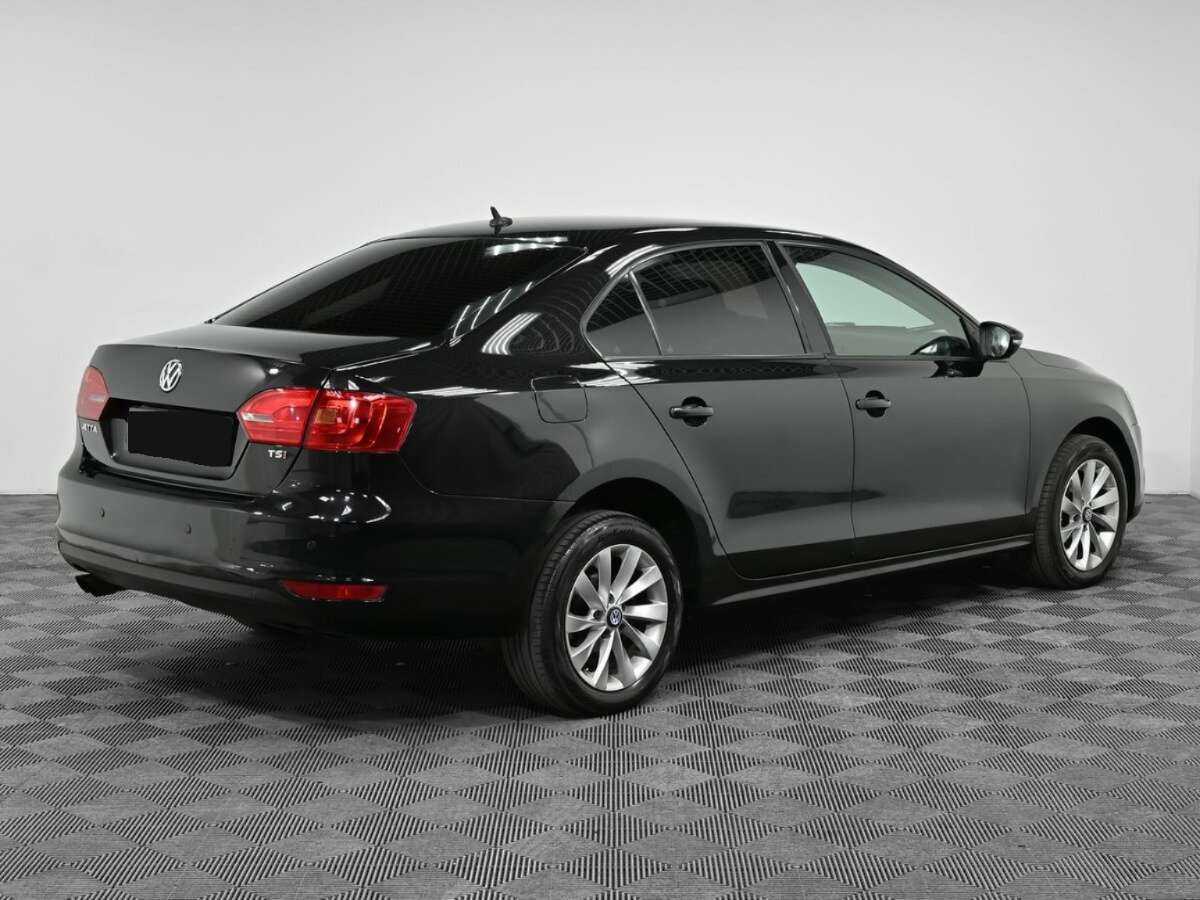Volkswagen Jetta 2012 года с пробегом. Фото: #1