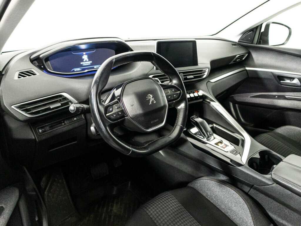 Peugeot 3008 2017 года с пробегом. Фото: #10