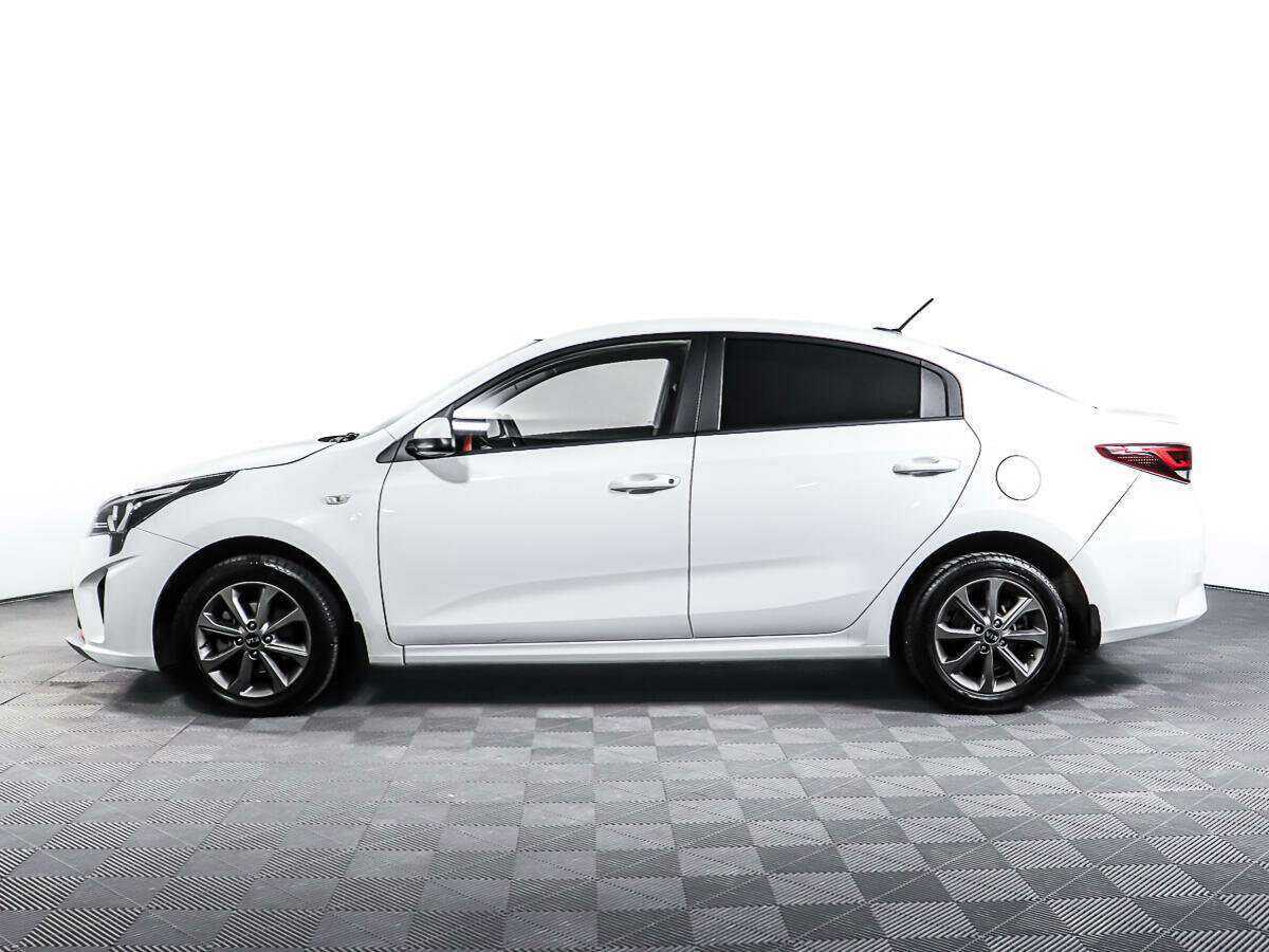 Kia Rio 2021 года с пробегом. Фото: #7