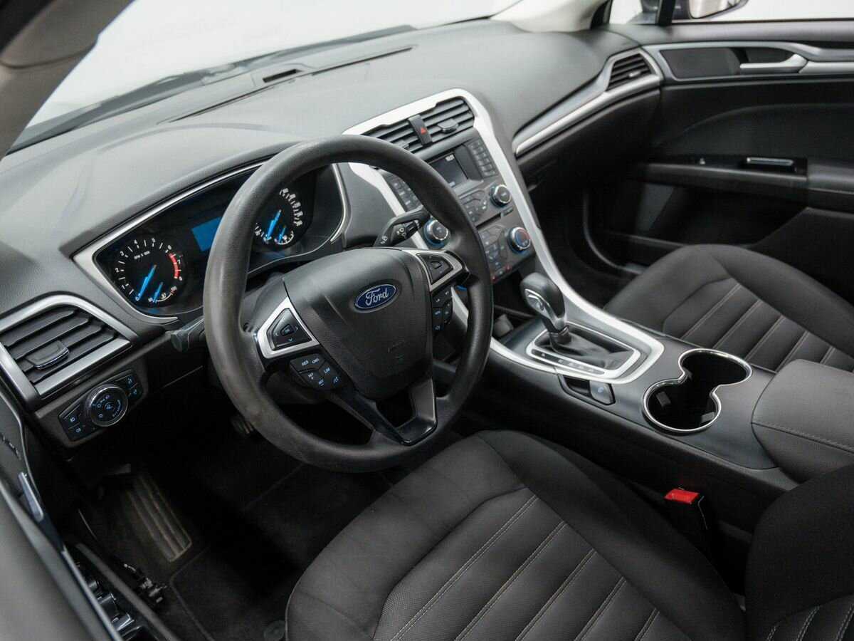Ford Mondeo 2017 года с пробегом. Фото: #11