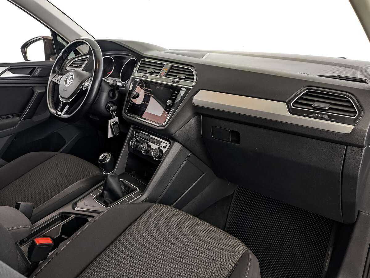 Volkswagen Tiguan 2020 года с пробегом. Фото: #11