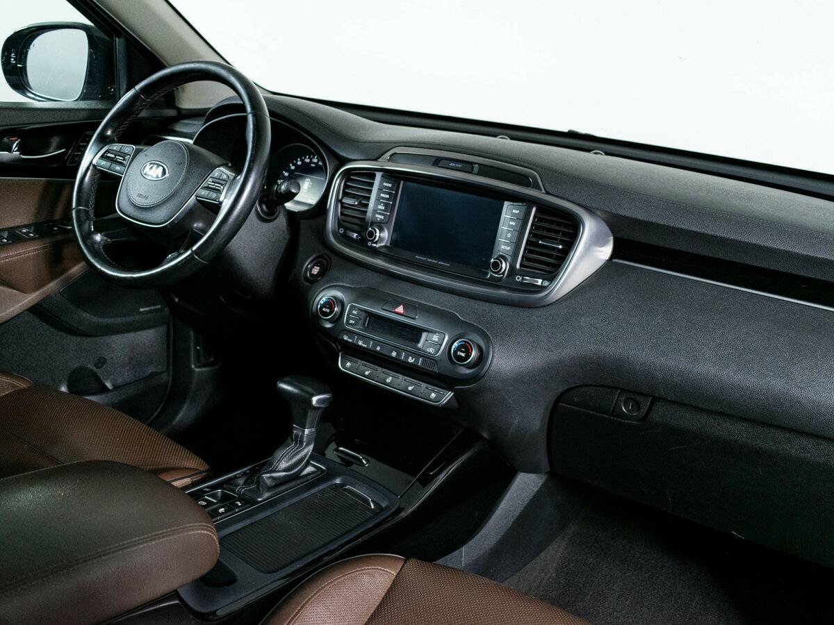 Kia Sorento 2017 года с пробегом. Фото: #7