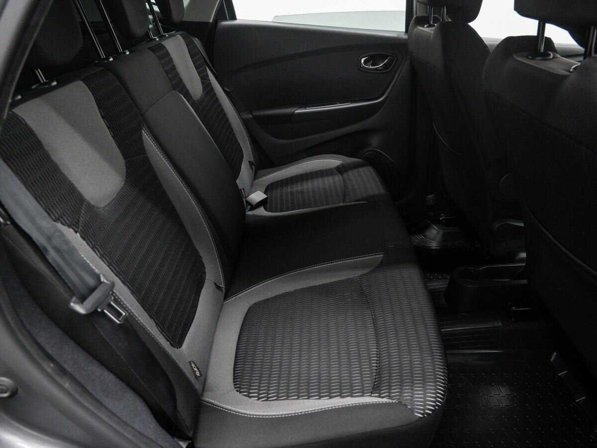 Renault Kaptur 2018 года с пробегом. Фото: #8