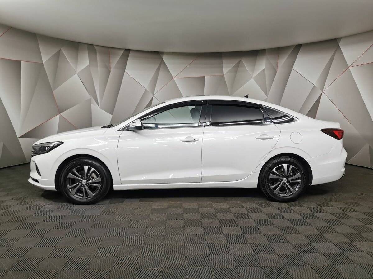 Changan Eado Plus 2023 года с пробегом. Фото: #4