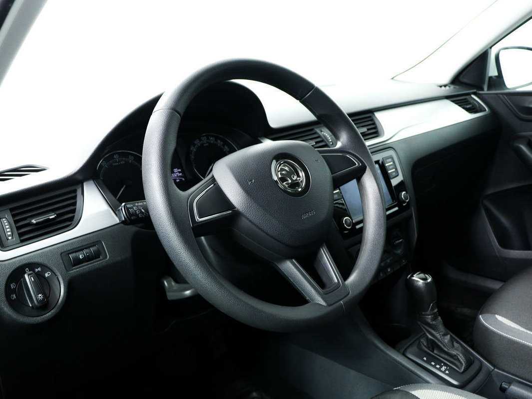 Skoda Rapid 2019 года с пробегом. Фото: #12