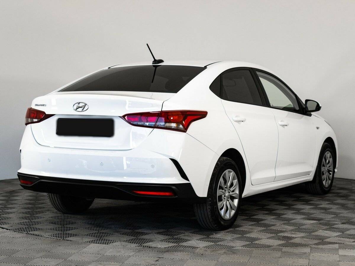 Hyundai Solaris 2021 года с пробегом. Фото: #3