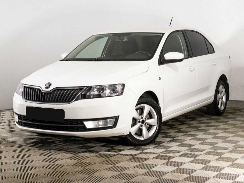Skoda Rapid 2015 года с пробегом. Посмотреть фото