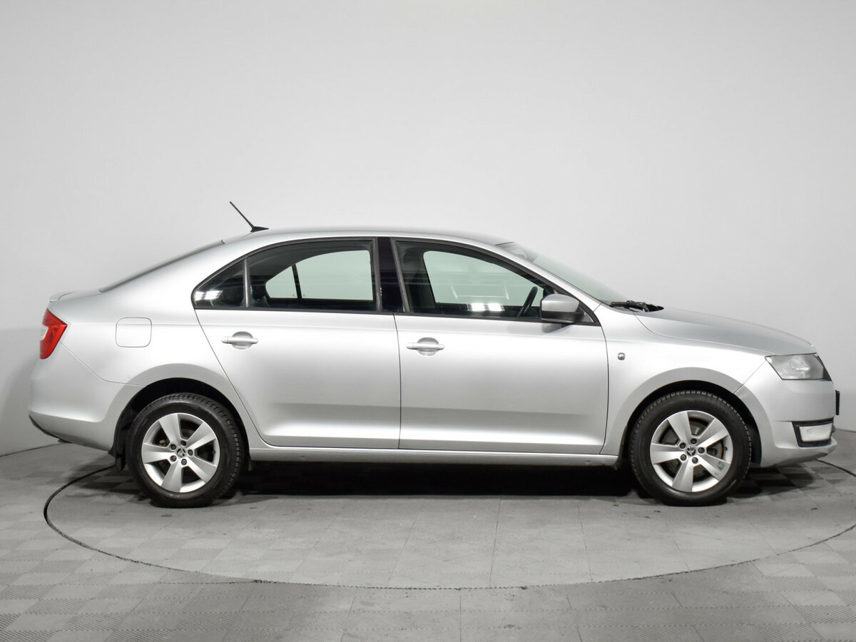 Skoda Rapid 2017 года с пробегом. Фото: #3