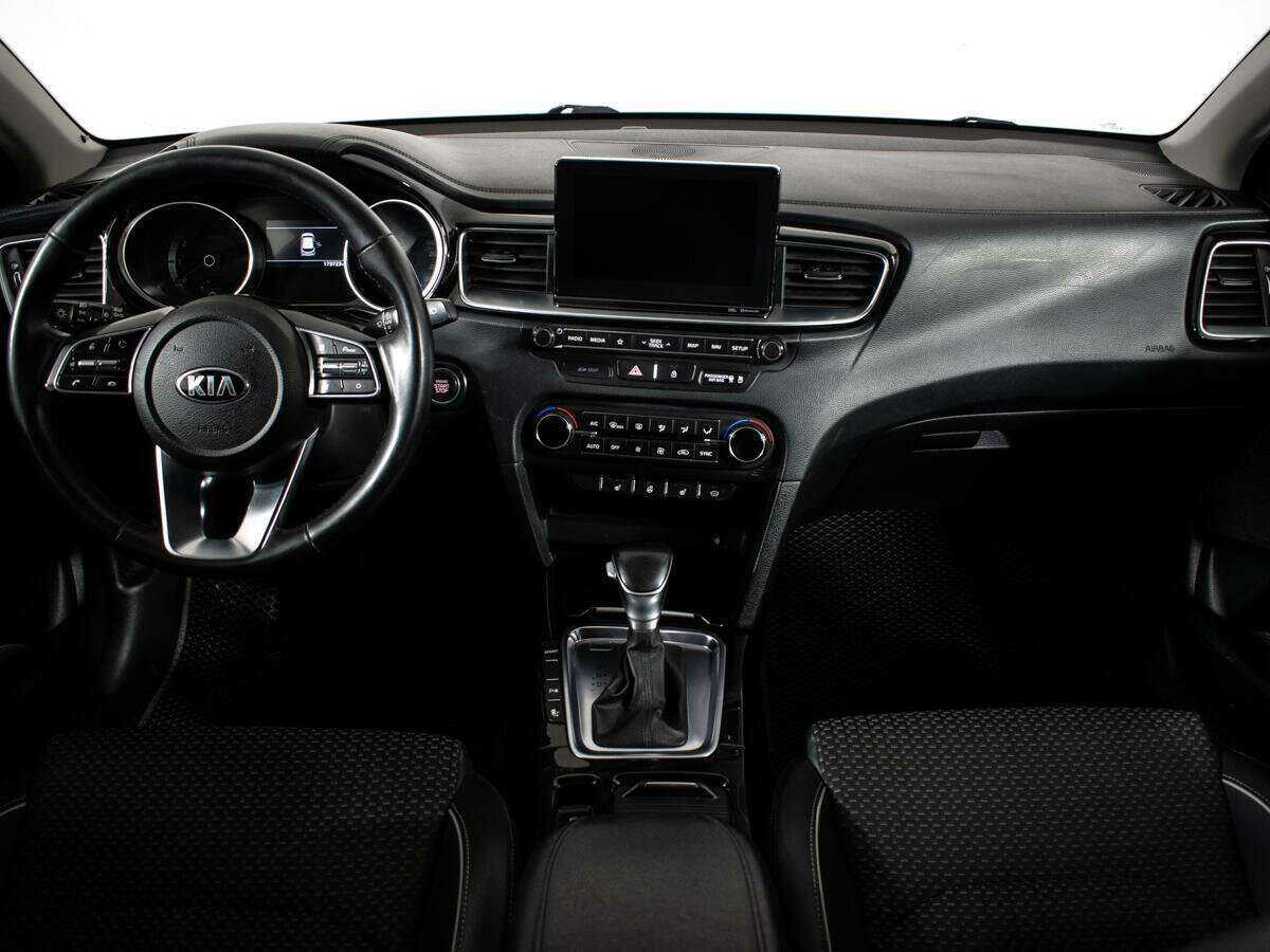 Kia Ceed 2018 года с пробегом. Фото: #11