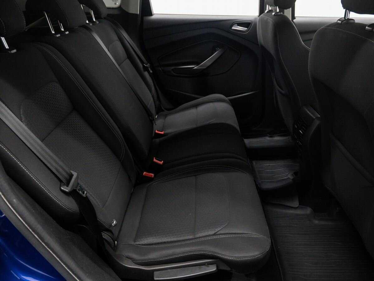 Ford Kuga 2017 года с пробегом. Фото: #9