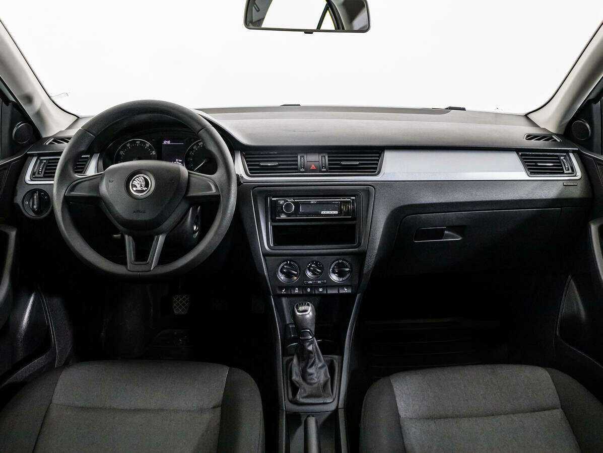 Skoda Rapid 2017 года с пробегом. Фото: #10