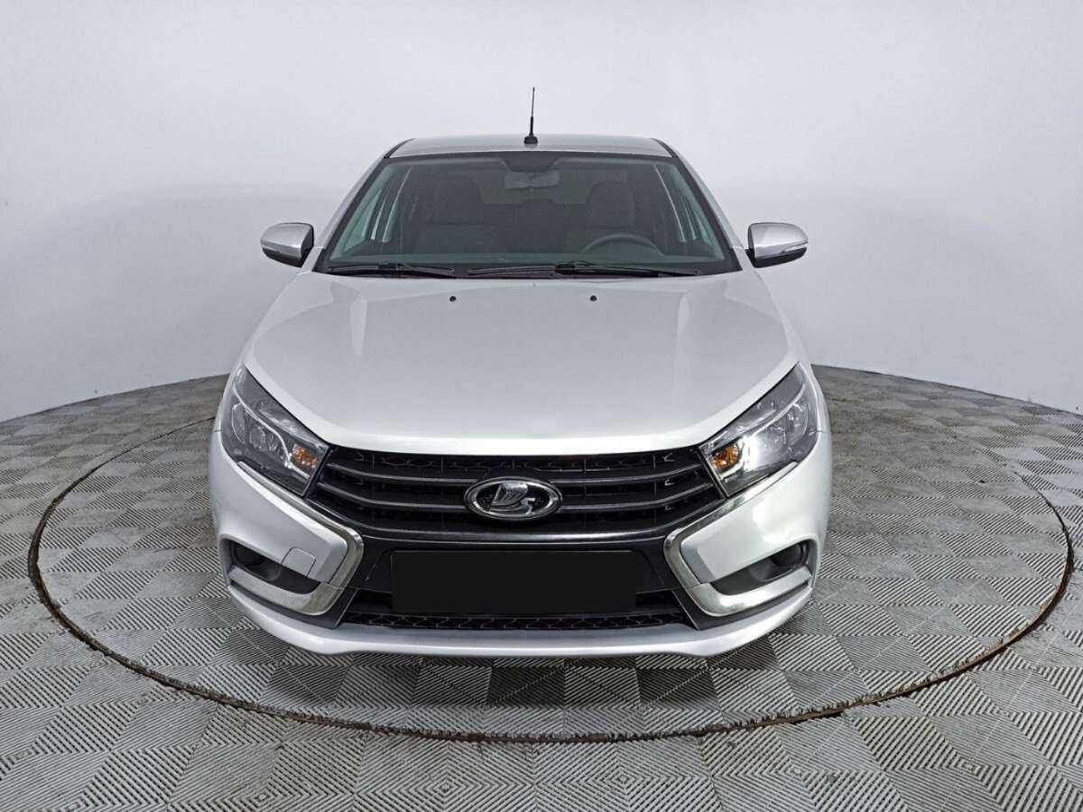 Lada (ВАЗ) Vesta 2017 года с пробегом. Фото: #1