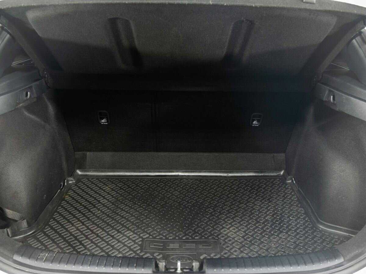 Kia Ceed 2018 года с пробегом. Фото: #23