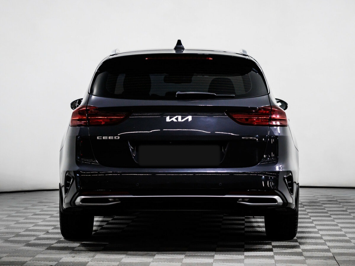 Kia Ceed 2021 года с пробегом. Фото: #5