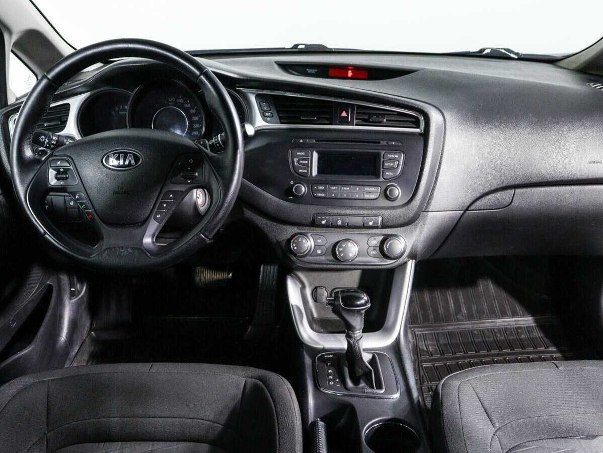 Kia Ceed 2015 года с пробегом. Фото: #11