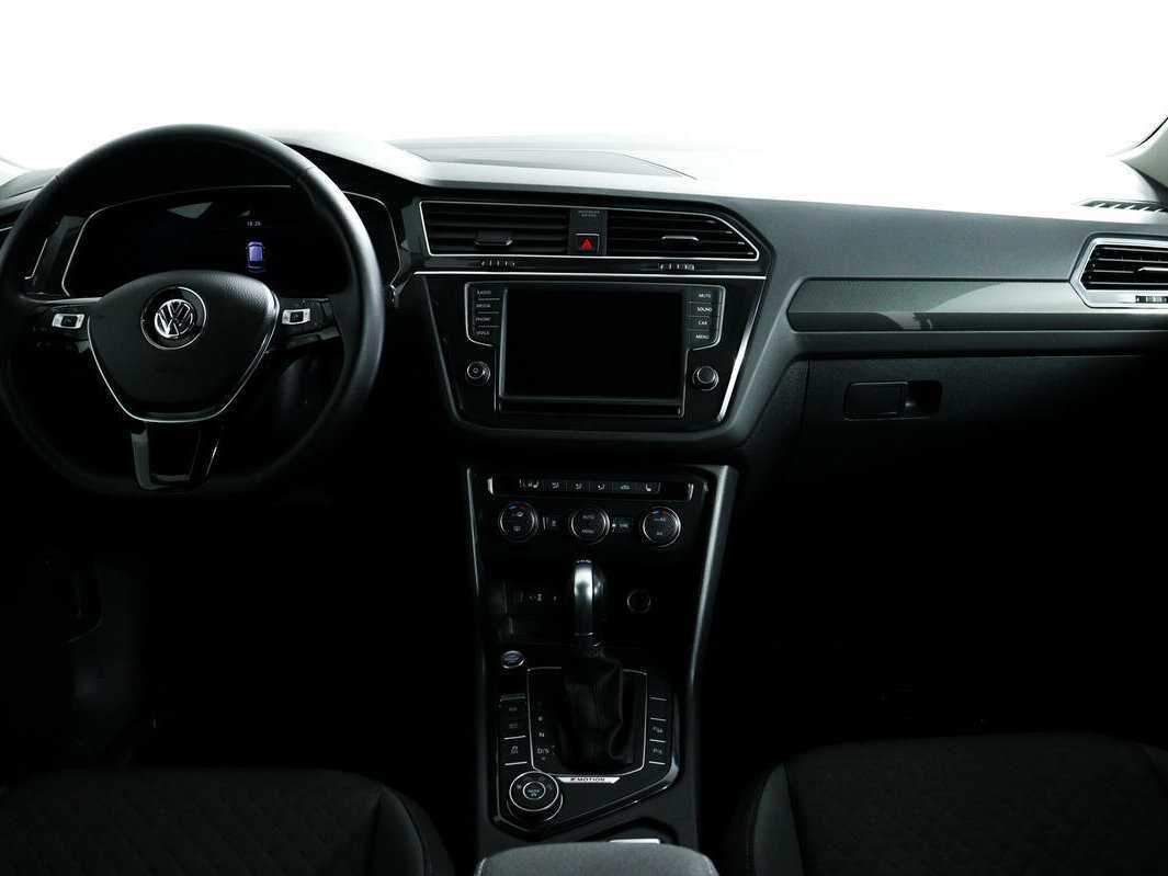 Volkswagen Tiguan 2016 года с пробегом. Фото: #10