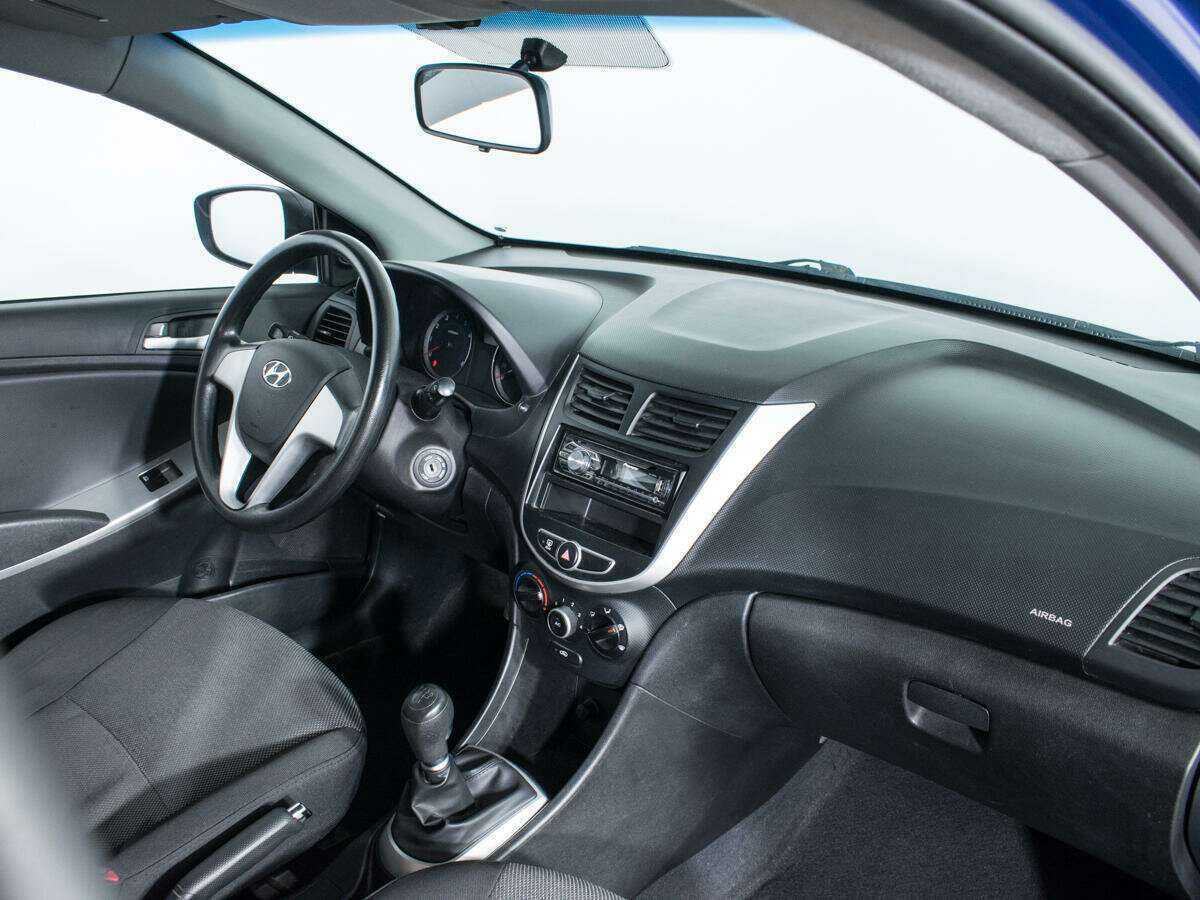 Hyundai Solaris 2012 года с пробегом. Фото: #8