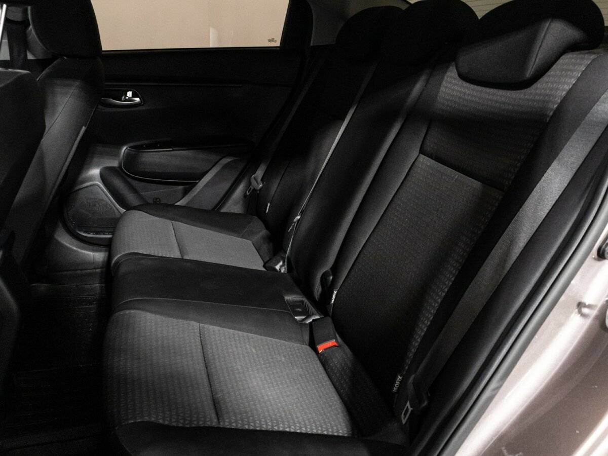 Kia Rio 2021 года с пробегом. Фото: #9