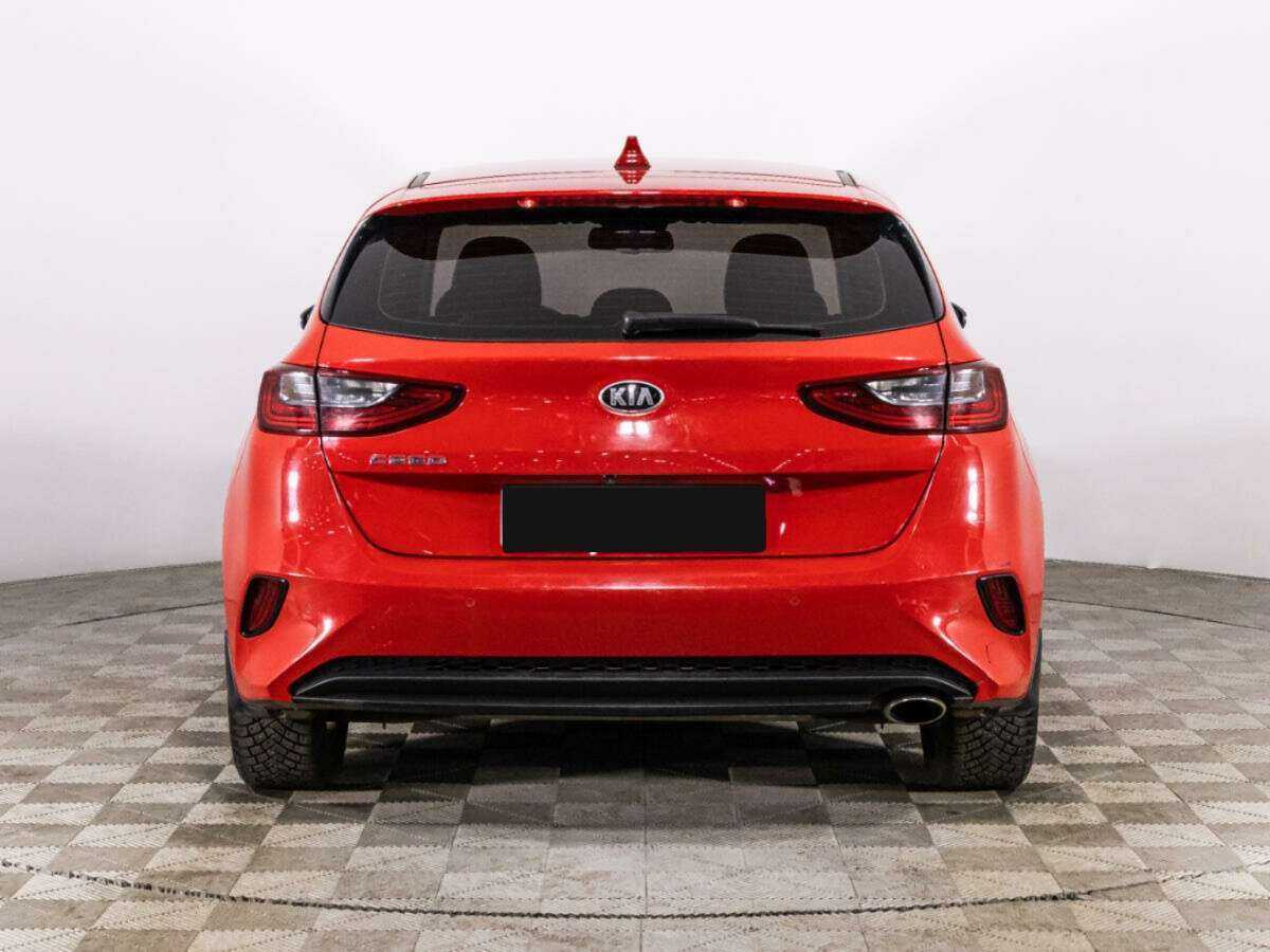 Kia Ceed 2019 года с пробегом. Фото: #5