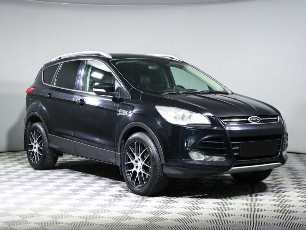 Ford Kuga 2013 года с пробегом. Фото: #2