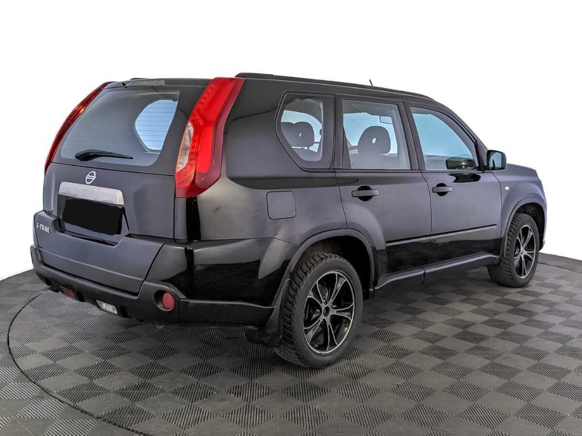 Nissan X-Trail 2013 года с пробегом. Фото: #3