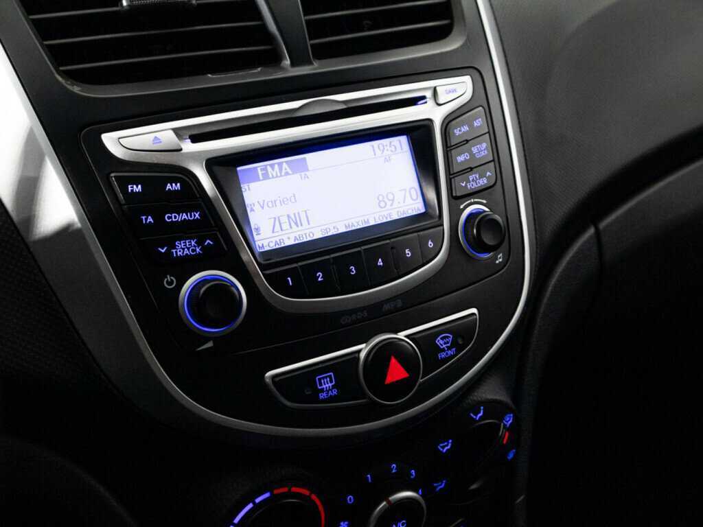 Hyundai Solaris 2013 года с пробегом. Фото: #14