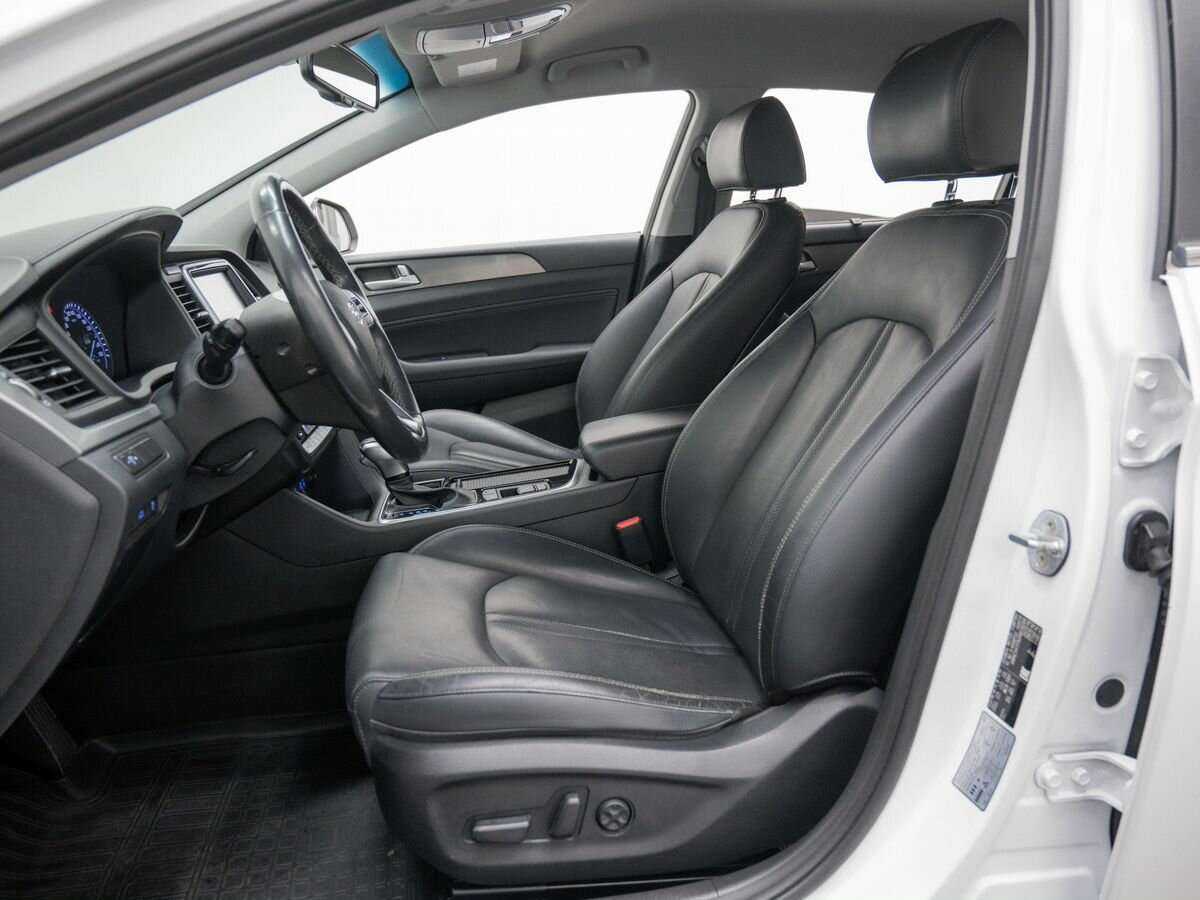 Hyundai Sonata 2017 года с пробегом. Фото: #17