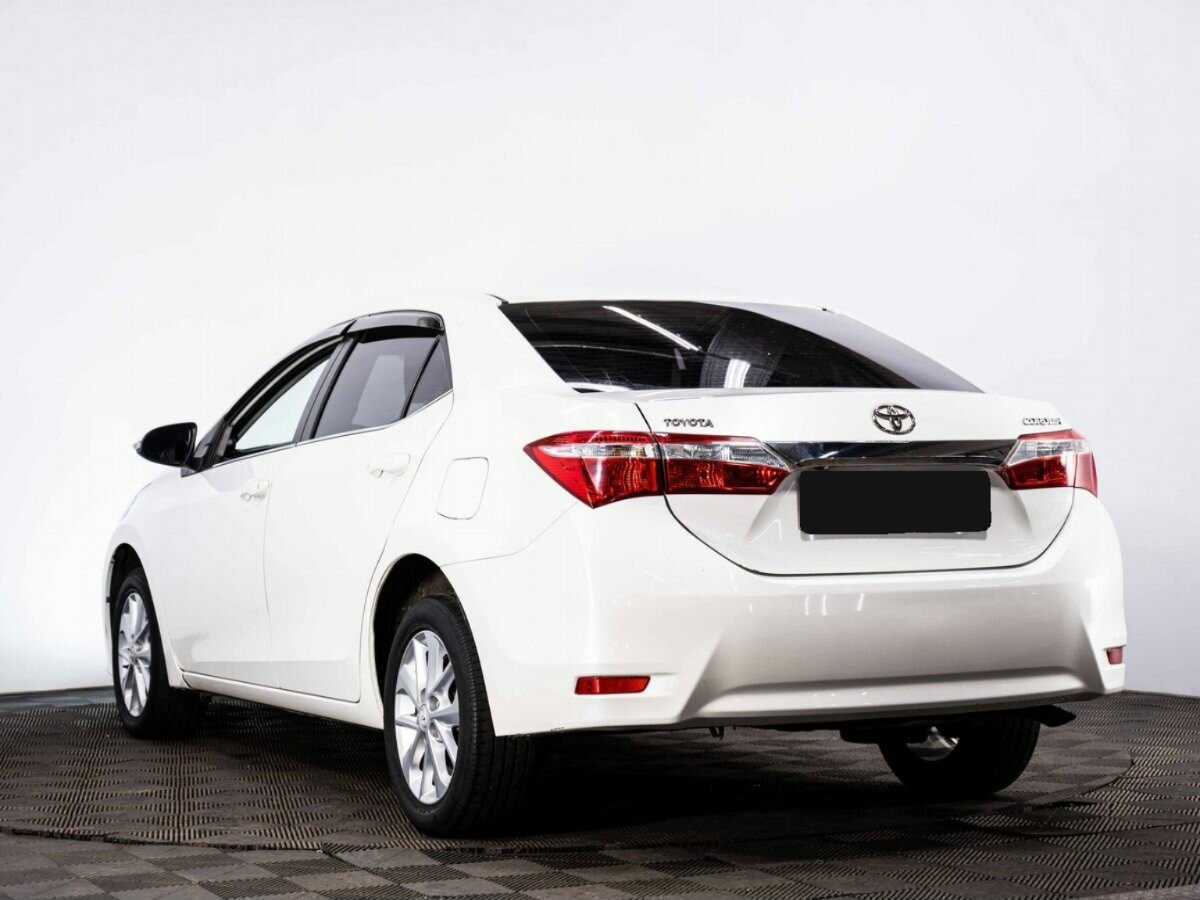 Toyota Corolla 2013 года с пробегом. Фото: #3
