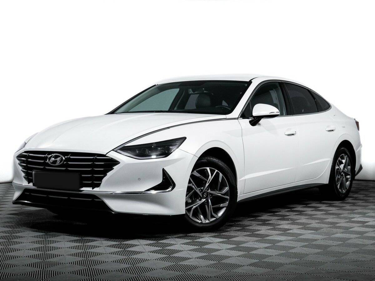 Hyundai Sonata 2021 года с пробегом. Посмотреть фото