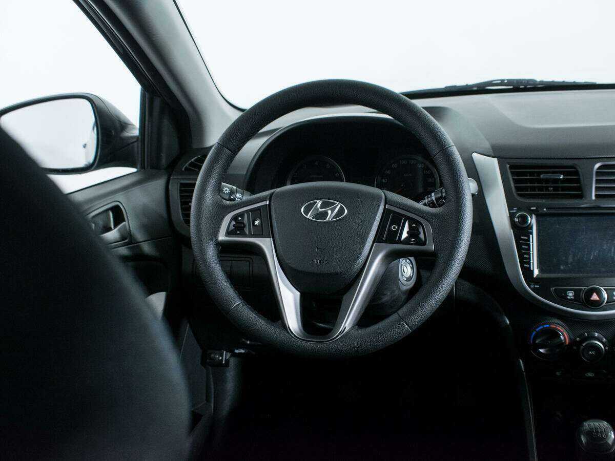 Hyundai Solaris 2014 года с пробегом. Фото: #13