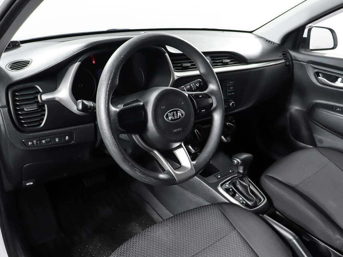 Kia Rio 2020 года с пробегом. Фото: #12