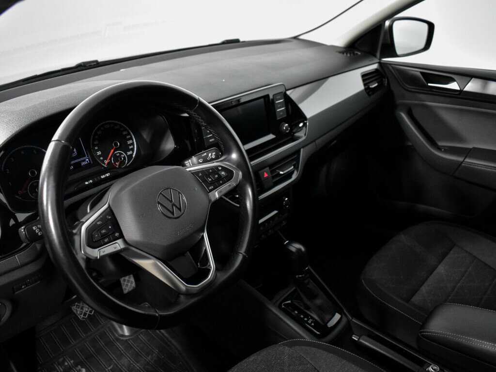 Volkswagen Polo 2020 года с пробегом. Фото: #8